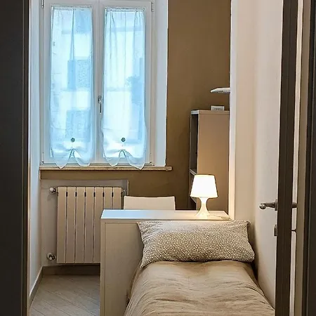 Апартаменти Firsthouse - Nel Centro Storico Con Parcheggio Gratuito