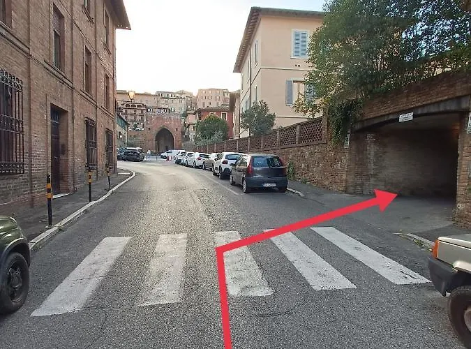 Firsthouse - Nel Centro Storico Con Parcheggio Gratuito Apartamento